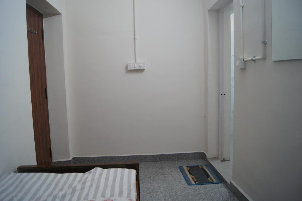 Cornerbunker Vandrarhem Mysore Exteriör bild